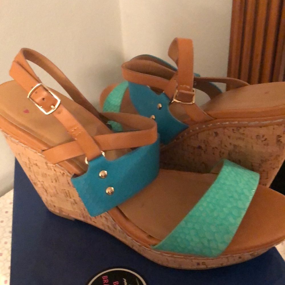 Wedges - Picture 2 of 3